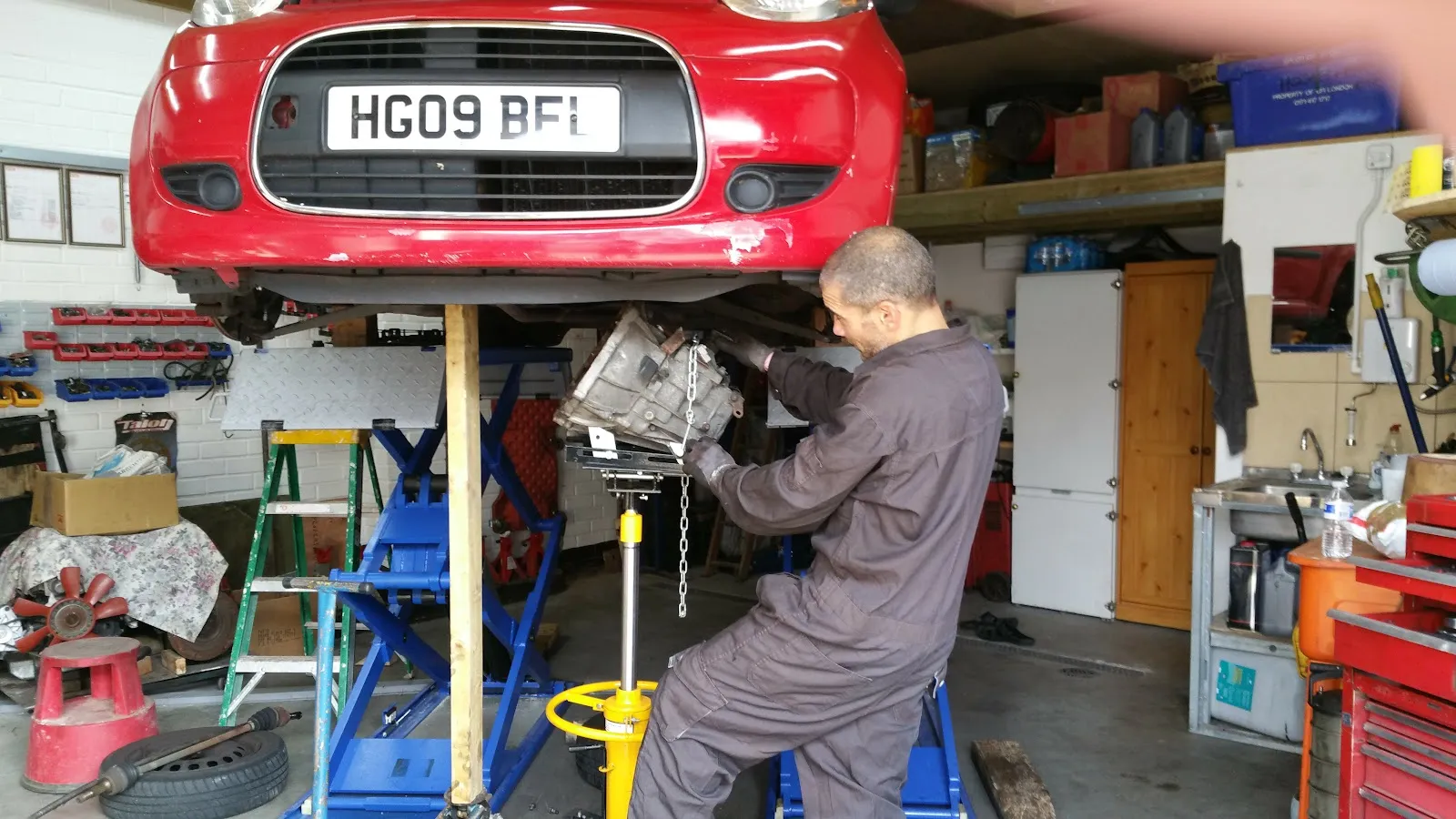 KSM Garage services, Finsbury Park